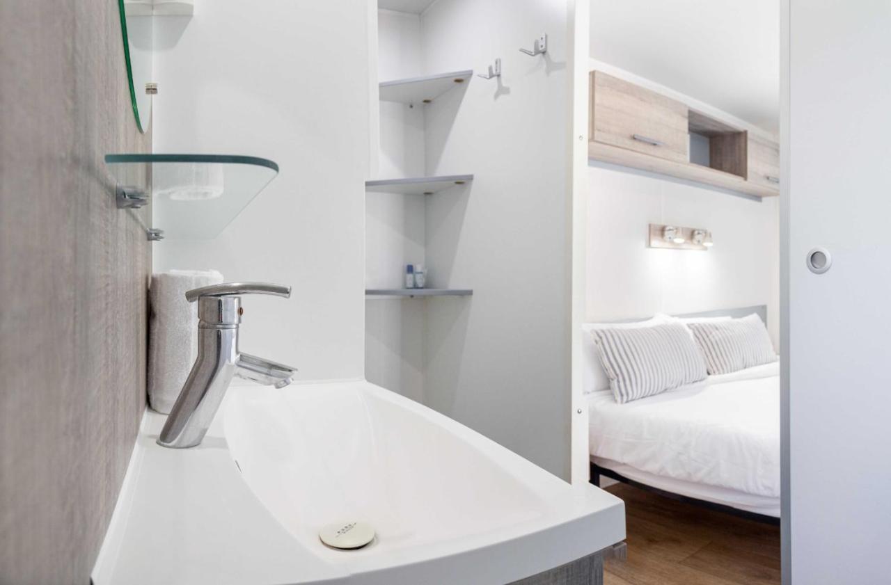 Camping Vila Village Sant Feliu de Buixalleu Dış mekan fotoğraf